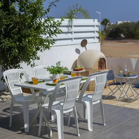 Melis Paralimni